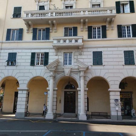 Residenza Dell'Orto Apartment Chiavari Luaran gambar